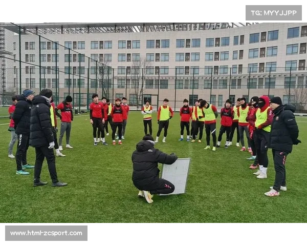 大连英博球员携手环保倡议 共筑绿色体育社会责任实践 大连英博球员携手环保倡议 共筑绿色体育社会责任实践